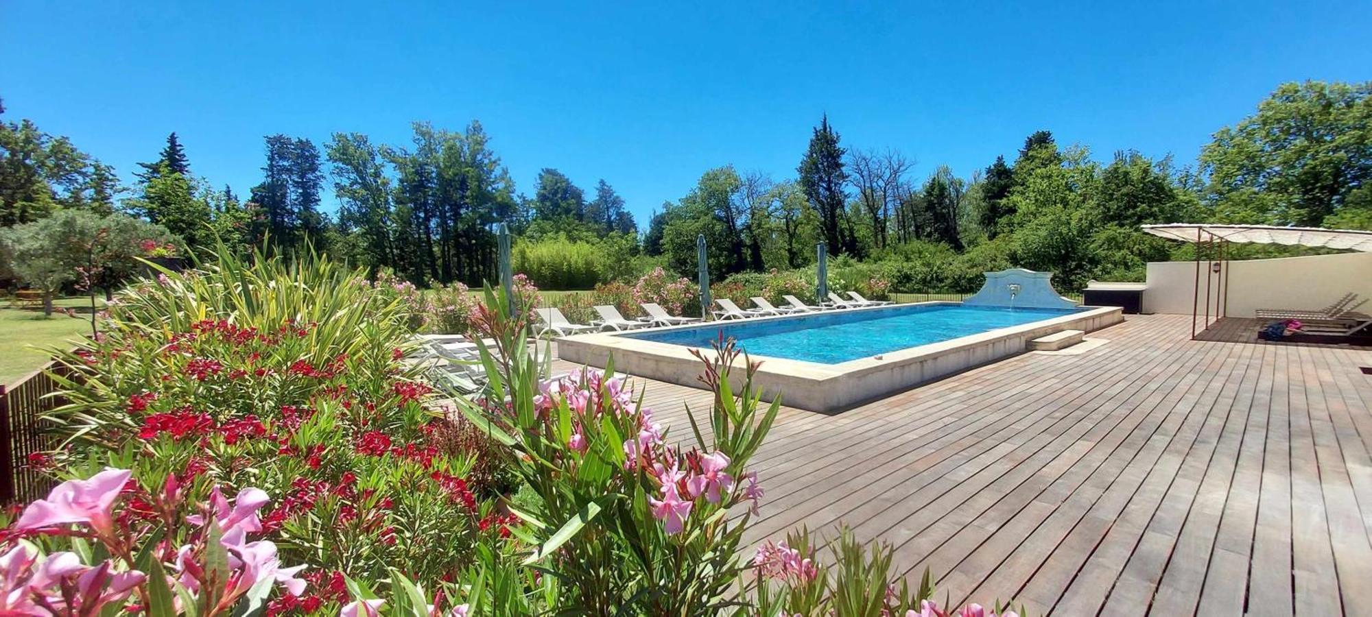 La Bastide Des Amouriers Caumont-sur-Durance Exterior foto